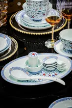 58头青花釉里红缠枝莲餐具 · 2