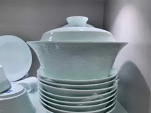 58头青瓷浮雕如意餐具 · 4