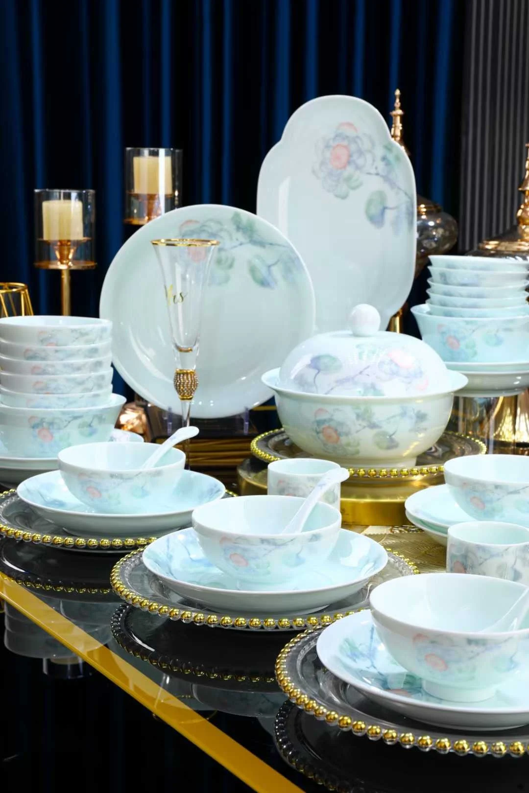 58头·青釉花开向阳餐具