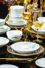 60头·白玉泥紫荆花餐具 · 4