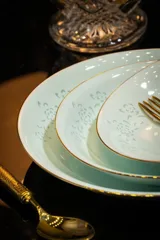 58头描金青瓷玲珑花弄影餐具 · 7