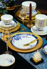 70头富丽堂皇镶金骨瓷餐具 · 8