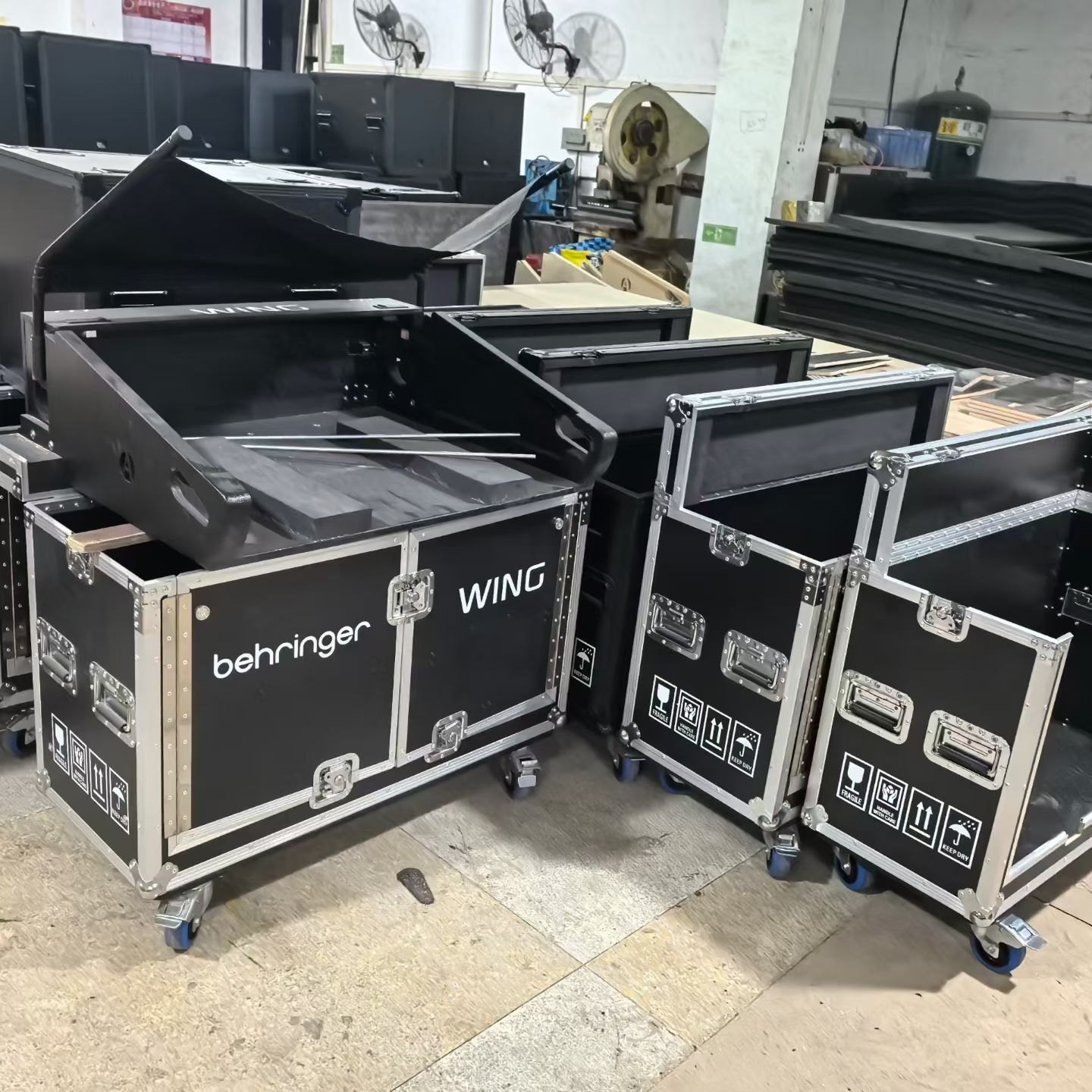 Hydraulic Lift Workstation Flight Case for WING